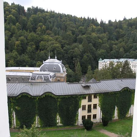 Apartman Lux Skroupova Appartement Karlsbad Buitenkant foto